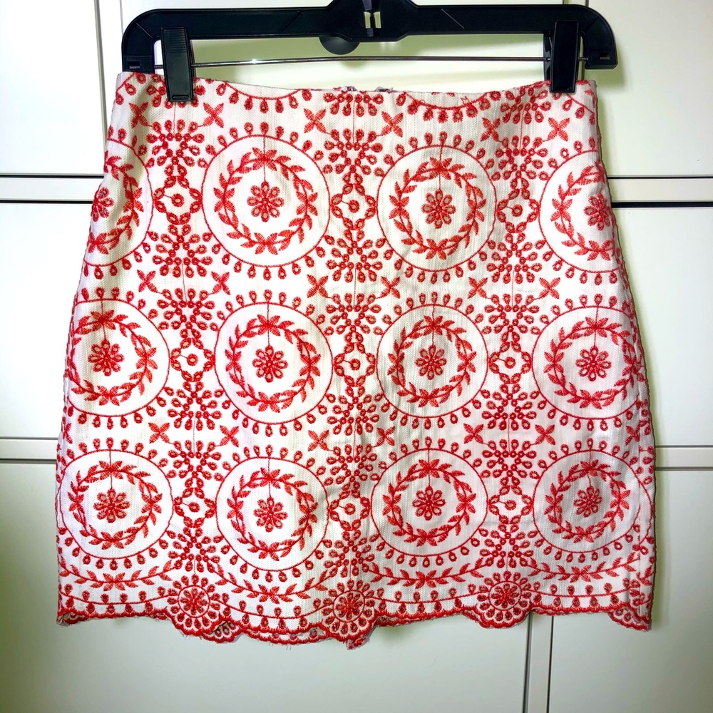 NWOT Loft Embroidered Mini Skirt, Size 0